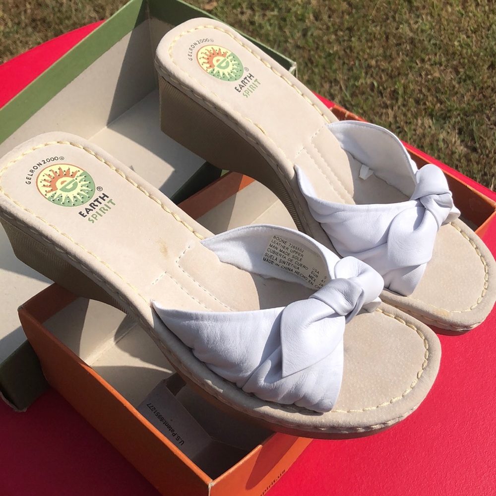 Earth Spirit Brand Sandal